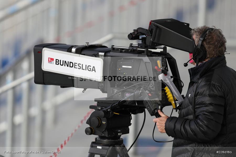 Symbolbild, Bundesliga, Übertragung, Sportcast, Livecast, Merck-Stadion, Darmstadt, 19.12.2020, DFL, sport, action, Fussball, Deutschland, Dezember 2020, Saison 2020/2021, 2. Bundesliga, FC Würzburger Kickers, SV Darmstadt 98 - Bild-ID: 2286186