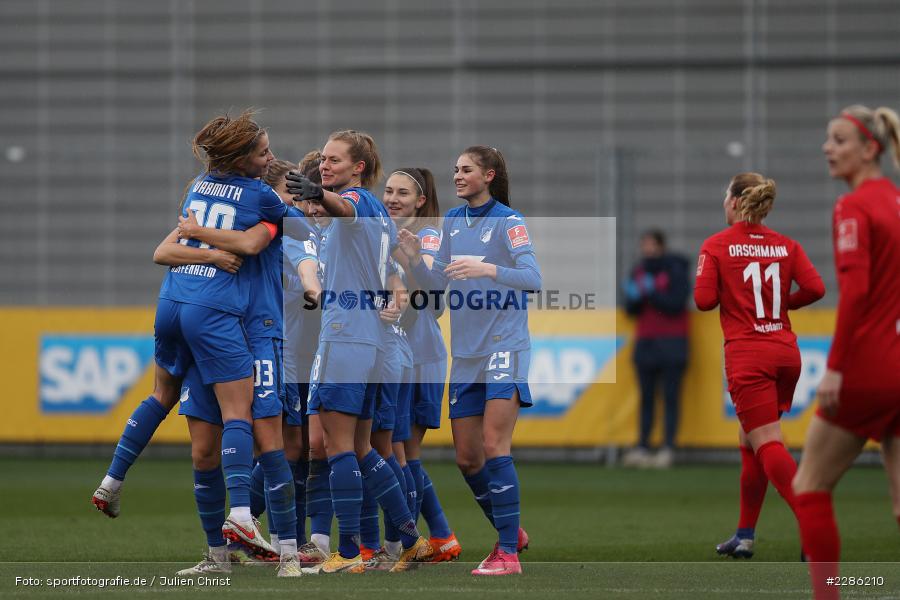 Tor, Torjubel, Nicole Billa, Dietmar-Hopp-Stadion, Sinsheim, 20.12.2020, DFL, sport, action, Fussball, Deutschland, Dezember 2020, Saison 2020/2021, Frauen-Bundesliga, FFBL, FLYERALARM Frauen-Bundesliga, 1. FFC Turbine Potsdam, TSG Hoffenheim - Bild-ID: 2286210 Tor, Torjubel, Nicole Billa, Dietmar-Hopp-Stadion, Sinsheim, 20.12.2020, DFL, sport, action, Fussball, Deutschland, Dezember 2020, Saison 2020/2021, Frauen-Bundesliga, FFBL, FLYERALARM Frauen-Bundesliga, 1. FFC Turbine Potsdam, TSG Hoffenheim - Bild-ID: 2286210