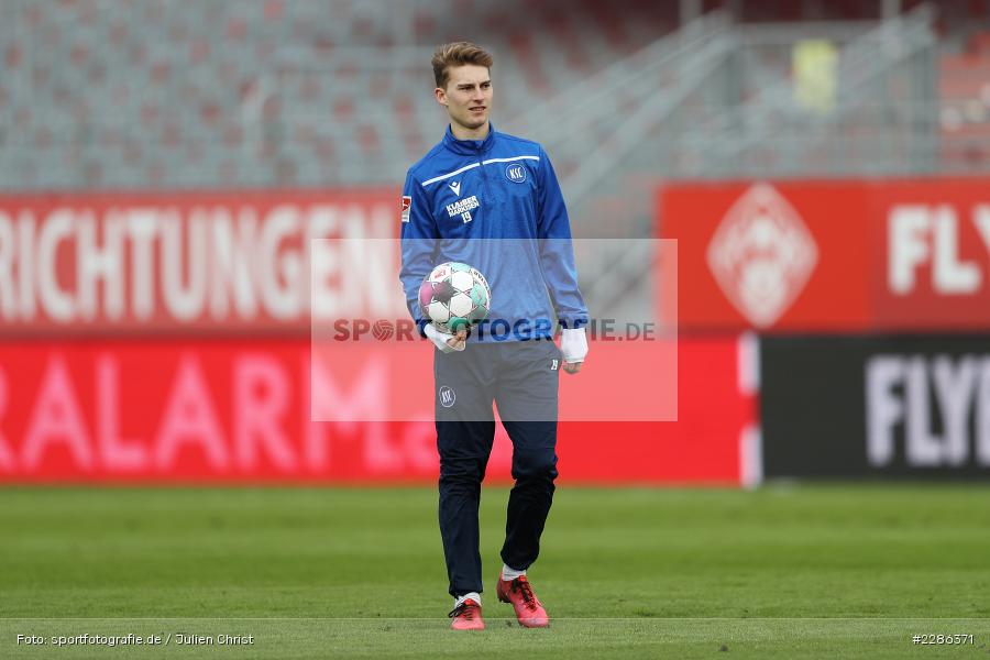 Dominik Kother, FLYERALARM Arena, Würzburg, 02.01.2021, DFL, sport, action, Fussball, Deutschland, Januar 2021, Saison 2020/2021, Bundesliga, 2. Bundesliga, Karlsruher SC, FC Würzburger Kickers - Bild-ID: 2286371 Dominik Kother, FLYERALARM Arena, Würzburg, 02.01.2021, DFL, sport, action, Fussball, Deutschland, Januar 2021, Saison 2020/2021, Bundesliga, 2. Bundesliga, Karlsruher SC, FC Würzburger Kickers - Bild-ID: 2286371