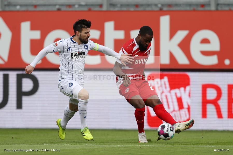 Jerome Gondorf, Ridge Munsy, FLYERALARM Arena, Würzburg, 02.01.2021, DFL, sport, action, Fussball, Deutschland, Januar 2021, Saison 2020/2021, Bundesliga, 2. Bundesliga, Karlsruher SC, FC Würzburger Kickers - Bild-ID: 2286379 Jerome Gondorf, Ridge Munsy, FLYERALARM Arena, Würzburg, 02.01.2021, DFL, sport, action, Fussball, Deutschland, Januar 2021, Saison 2020/2021, Bundesliga, 2. Bundesliga, Karlsruher SC, FC Würzburger Kickers - Bild-ID: 2286379