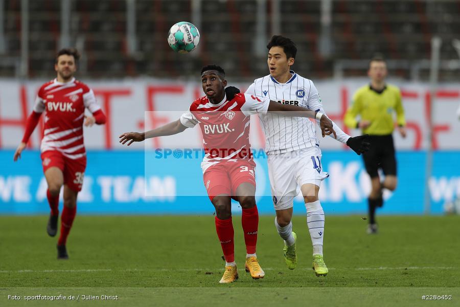 Kyoung-Rok Choi, Frank Ronstadt, FLYERALARM Arena, Würzburg, 02.01.2021, DFL, sport, action, Fussball, Deutschland, Januar 2021, Saison 2020/2021, Bundesliga, 2. Bundesliga, Karlsruher SC, FC Würzburger Kickers - Bild-ID: 2286452 Kyoung-Rok Choi, Frank Ronstadt, FLYERALARM Arena, Würzburg, 02.01.2021, DFL, sport, action, Fussball, Deutschland, Januar 2021, Saison 2020/2021, Bundesliga, 2. Bundesliga, Karlsruher SC, FC Würzburger Kickers - Bild-ID: 2286452