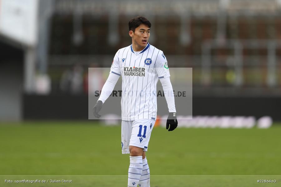 Kyoung-Rok Choi, FLYERALARM Arena, Würzburg, 02.01.2021, DFL, sport, action, Fussball, Deutschland, Januar 2021, Saison 2020/2021, Bundesliga, 2. Bundesliga, Karlsruher SC, FC Würzburger Kickers - Bild-ID: 2286460 Kyoung-Rok Choi, FLYERALARM Arena, Würzburg, 02.01.2021, DFL, sport, action, Fussball, Deutschland, Januar 2021, Saison 2020/2021, Bundesliga, 2. Bundesliga, Karlsruher SC, FC Würzburger Kickers - Bild-ID: 2286460