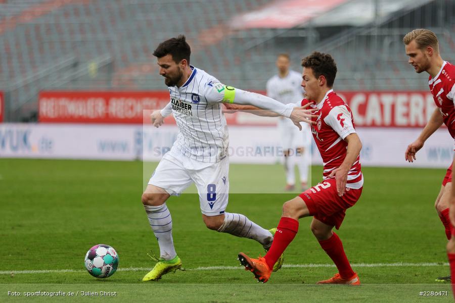 Patrick Sontheimer, Jerome Gondorf, FLYERALARM Arena, Würzburg, 02.01.2021, DFL, sport, action, Fussball, Deutschland, Januar 2021, Saison 2020/2021, Bundesliga, 2. Bundesliga, Karlsruher SC, FC Würzburger Kickers - Bild-ID: 2286471
