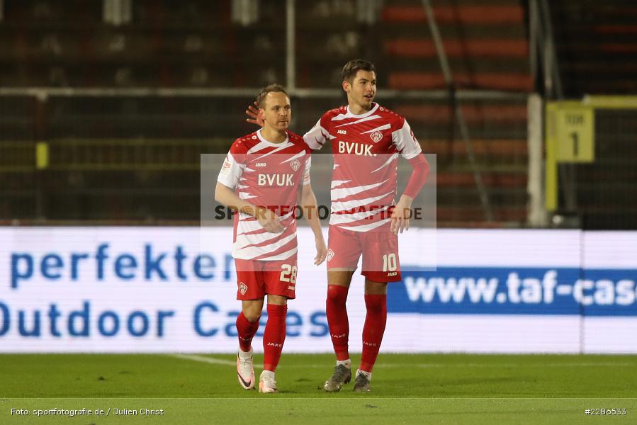 Marvin Pieringer Arne Feick, FLYERALARM Arena, Würzburg, 06.01.2021, DFL, sport, action, Fussball, Deutschland, Januar 2021, Saison 2020/2021, FCSP, FWK, Bundesliga, 2. Bundesliga, FC St. Pauli, FC Würzburger Kickers - Bild-ID: 2286533