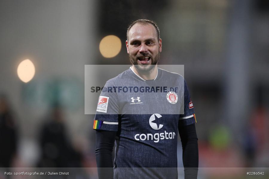 Rico Benatelli, FLYERALARM Arena, Würzburg, 06.01.2021, DFL, sport, action, Fussball, Deutschland, Januar 2021, Saison 2020/2021, FCSP, FWK, Bundesliga, 2. Bundesliga, FC St. Pauli, FC Würzburger Kickers - Bild-ID: 2286542 Rico Benatelli, FLYERALARM Arena, Würzburg, 06.01.2021, DFL, sport, action, Fussball, Deutschland, Januar 2021, Saison 2020/2021, FCSP, FWK, Bundesliga, 2. Bundesliga, FC St. Pauli, FC Würzburger Kickers - Bild-ID: 2286542