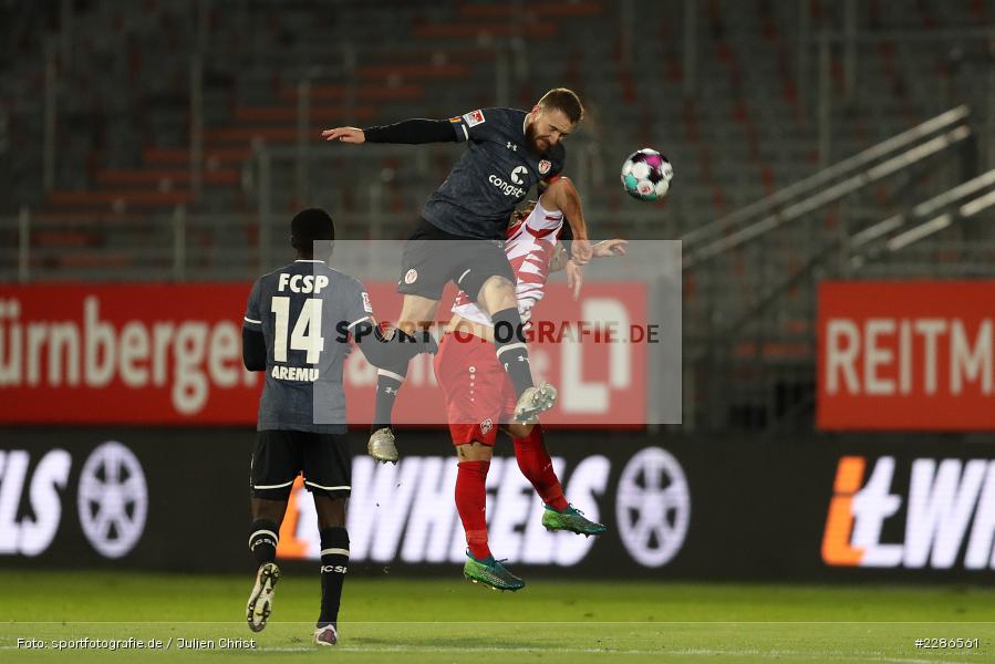 Dominic Baumann, Marvin Knoll, FLYERALARM Arena, Würzburg, 06.01.2021, DFL, sport, action, Fussball, Deutschland, Januar 2021, Saison 2020/2021, FCSP, FWK, Bundesliga, 2. Bundesliga, FC St. Pauli, FC Würzburger Kickers - Bild-ID: 2286561