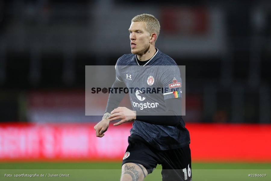 Simon Makienok, FLYERALARM Arena, Würzburg, 06.01.2021, DFL, sport, action, Fussball, Deutschland, Januar 2021, Saison 2020/2021, FCSP, FWK, Bundesliga, 2. Bundesliga, FC St. Pauli, FC Würzburger Kickers - Bild-ID: 2286629 Simon Makienok, FLYERALARM Arena, Würzburg, 06.01.2021, DFL, sport, action, Fussball, Deutschland, Januar 2021, Saison 2020/2021, FCSP, FWK, Bundesliga, 2. Bundesliga, FC St. Pauli, FC Würzburger Kickers - Bild-ID: 2286629