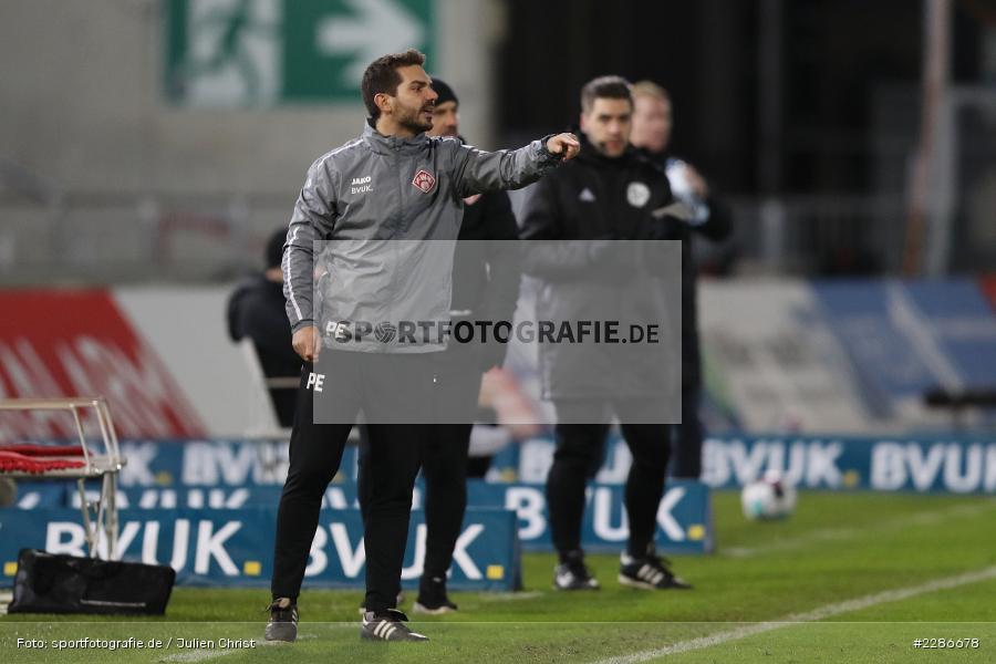 Anweisungen, Philipp Eckart, FLYERALARM Arena, Würzburg, 06.01.2021, DFL, sport, action, Fussball, Deutschland, Januar 2021, Saison 2020/2021, FCSP, FWK, Bundesliga, 2. Bundesliga, FC St. Pauli, FC Würzburger Kickers - Bild-ID: 2286678