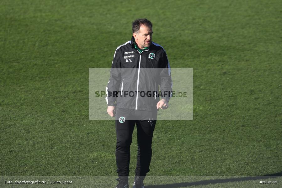 Asif Saric, Merck-Stadion, Darmstadt, 10.01.2021, DFL, sport, action, Fussball, Deutschland, Januar 2021, Saison 2020/2021, H96, D98, Bundesliga, 2. Bundesliga, Hannover 96, SV Darmstadt 98 - Bild-ID: 2286718 Asif Saric, Merck-Stadion, Darmstadt, 10.01.2021, DFL, sport, action, Fussball, Deutschland, Januar 2021, Saison 2020/2021, H96, D98, Bundesliga, 2. Bundesliga, Hannover 96, SV Darmstadt 98 - Bild-ID: 2286718