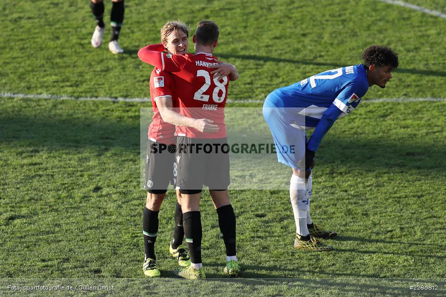 Enttäuschung, Emotionen, Jubel, Timo Hübers, Aaron Seydel, Merck-Stadion, Darmstadt, 10.01.2021, DFL, sport, action, Fussball, Deutschland, Januar 2021, Saison 2020/2021, H96, D98, Bundesliga, 2. Bundesliga, Hannover 96, SV Darmstadt 98 - Bild-ID: 2286812