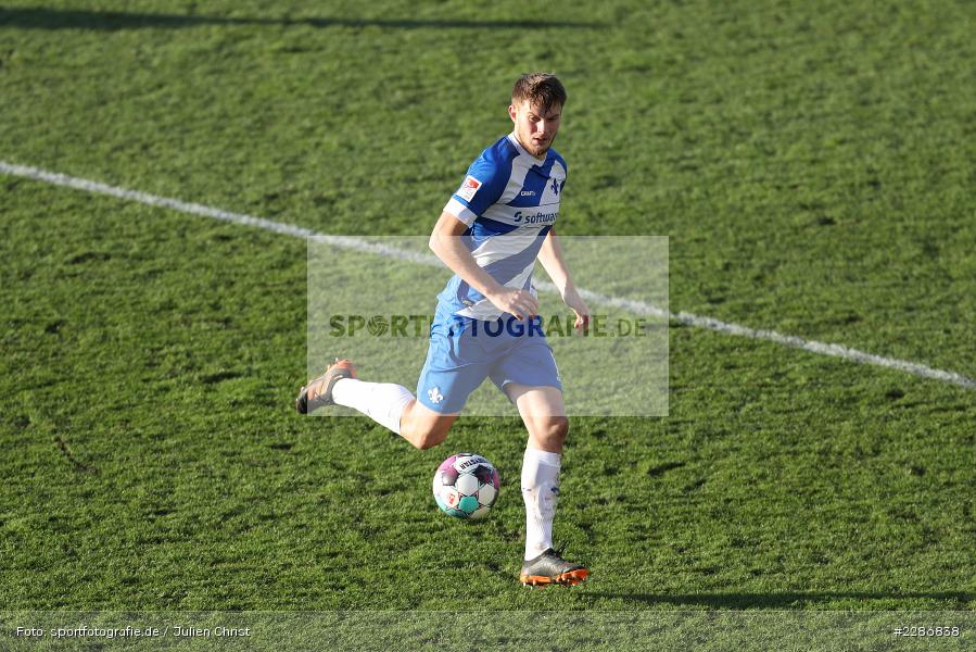 Ballbesitz, Lars Lukas Mai, Merck-Stadion, Darmstadt, 10.01.2021, DFL, sport, action, Fussball, Deutschland, Januar 2021, Saison 2020/2021, H96, D98, Bundesliga, 2. Bundesliga, Hannover 96, SV Darmstadt 98 - Bild-ID: 2286838 Ballbesitz, Lars Lukas Mai, Merck-Stadion, Darmstadt, 10.01.2021, DFL, sport, action, Fussball, Deutschland, Januar 2021, Saison 2020/2021, H96, D98, Bundesliga, 2. Bundesliga, Hannover 96, SV Darmstadt 98 - Bild-ID: 2286838