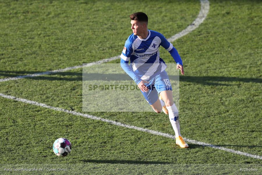 Mathias Honsak, Merck-Stadion, Darmstadt, 10.01.2021, DFL, sport, action, Fussball, Deutschland, Januar 2021, Saison 2020/2021, H96, D98, Bundesliga, 2. Bundesliga, Hannover 96, SV Darmstadt 98 - Bild-ID: 2286846 Mathias Honsak, Merck-Stadion, Darmstadt, 10.01.2021, DFL, sport, action, Fussball, Deutschland, Januar 2021, Saison 2020/2021, H96, D98, Bundesliga, 2. Bundesliga, Hannover 96, SV Darmstadt 98 - Bild-ID: 2286846