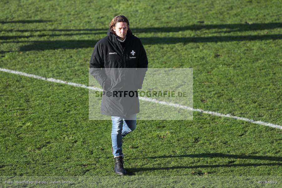 Sportdirektor, Carsten Wehlmann, Merck-Stadion, Darmstadt, 10.01.2021, DFL, sport, action, Fussball, Deutschland, Januar 2021, Saison 2020/2021, H96, D98, Bundesliga, 2. Bundesliga, Hannover 96, SV Darmstadt 98 - Bild-ID: 2286850 Sportdirektor, Carsten Wehlmann, Merck-Stadion, Darmstadt, 10.01.2021, DFL, sport, action, Fussball, Deutschland, Januar 2021, Saison 2020/2021, H96, D98, Bundesliga, 2. Bundesliga, Hannover 96, SV Darmstadt 98 - Bild-ID: 2286850