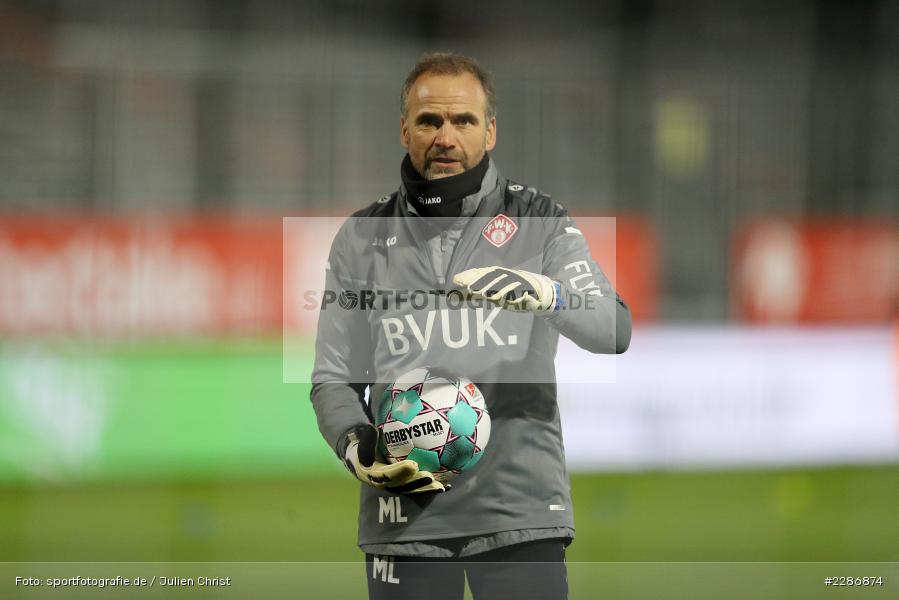 Torwarttrainer, Marco Langner, FLYERALARM Arena, Würzburg, 15.01.2021, DFL, sport, action, Fussball, Deutschland, Januar 2021, Saison 2020/2021, EBS, FWK, Bundesliga, 2. Bundesliga, Eintracht Braunschweig, FC Würzburger Kickers - Bild-ID: 2286874 Torwarttrainer, Marco Langner, FLYERALARM Arena, Würzburg, 15.01.2021, DFL, sport, action, Fussball, Deutschland, Januar 2021, Saison 2020/2021, EBS, FWK, Bundesliga, 2. Bundesliga, Eintracht Braunschweig, FC Würzburger Kickers - Bild-ID: 2286874
