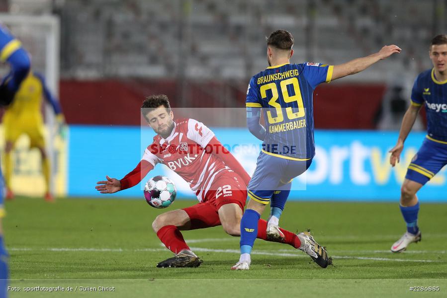 Patrick Kammerbauer, Daniel Hägele, FLYERALARM Arena, Würzburg, 15.01.2021, DFL, sport, action, Fussball, Deutschland, Januar 2021, Saison 2020/2021, EBS, FWK, Bundesliga, 2. Bundesliga, Eintracht Braunschweig, FC Würzburger Kickers - Bild-ID: 2286885 Patrick Kammerbauer, Daniel Hägele, FLYERALARM Arena, Würzburg, 15.01.2021, DFL, sport, action, Fussball, Deutschland, Januar 2021, Saison 2020/2021, EBS, FWK, Bundesliga, 2. Bundesliga, Eintracht Braunschweig, FC Würzburger Kickers - Bild-ID: 2286885
