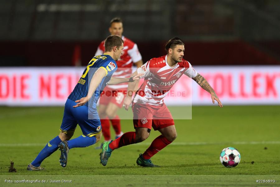Lasse Schlüter, Dominic Baumann, FLYERALARM Arena, Würzburg, 15.01.2021, DFL, sport, action, Fussball, Deutschland, Januar 2021, Saison 2020/2021, EBS, FWK, Bundesliga, 2. Bundesliga, Eintracht Braunschweig, FC Würzburger Kickers - Bild-ID: 2286890 Lasse Schlüter, Dominic Baumann, FLYERALARM Arena, Würzburg, 15.01.2021, DFL, sport, action, Fussball, Deutschland, Januar 2021, Saison 2020/2021, EBS, FWK, Bundesliga, 2. Bundesliga, Eintracht Braunschweig, FC Würzburger Kickers - Bild-ID: 2286890