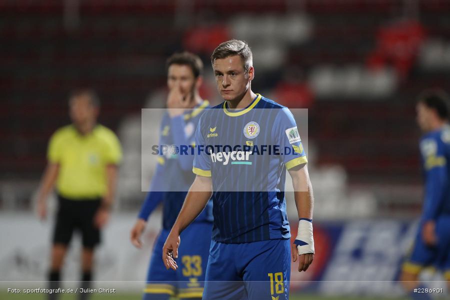 Felix Kroos, FLYERALARM Arena, Würzburg, 15.01.2021, DFL, sport, action, Fussball, Deutschland, Januar 2021, Saison 2020/2021, EBS, FWK, Bundesliga, 2. Bundesliga, Eintracht Braunschweig, FC Würzburger Kickers - Bild-ID: 2286901 Felix Kroos, FLYERALARM Arena, Würzburg, 15.01.2021, DFL, sport, action, Fussball, Deutschland, Januar 2021, Saison 2020/2021, EBS, FWK, Bundesliga, 2. Bundesliga, Eintracht Braunschweig, FC Würzburger Kickers - Bild-ID: 2286901