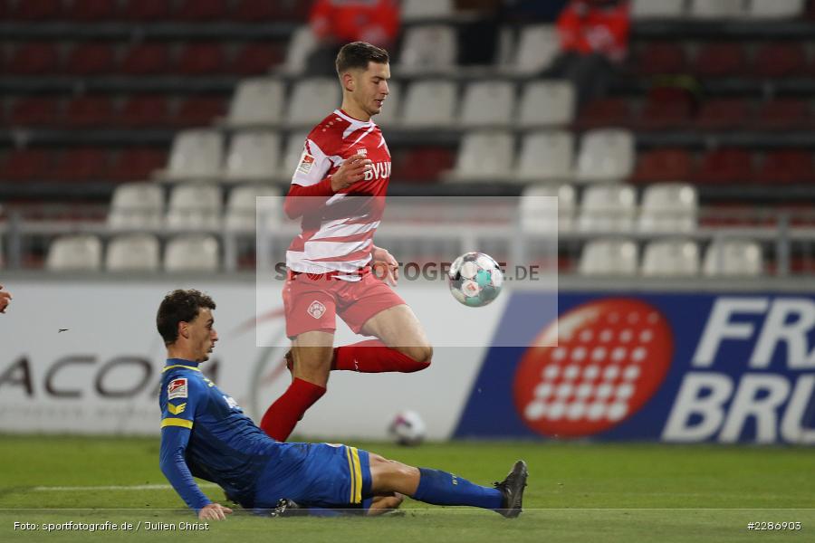 Marvin Pieringer, Dominik Wydra, FLYERALARM Arena, Würzburg, 15.01.2021, DFL, sport, action, Fussball, Deutschland, Januar 2021, Saison 2020/2021, EBS, FWK, Bundesliga, 2. Bundesliga, Eintracht Braunschweig, FC Würzburger Kickers - Bild-ID: 2286903 Marvin Pieringer, Dominik Wydra, FLYERALARM Arena, Würzburg, 15.01.2021, DFL, sport, action, Fussball, Deutschland, Januar 2021, Saison 2020/2021, EBS, FWK, Bundesliga, 2. Bundesliga, Eintracht Braunschweig, FC Würzburger Kickers - Bild-ID: 2286903
