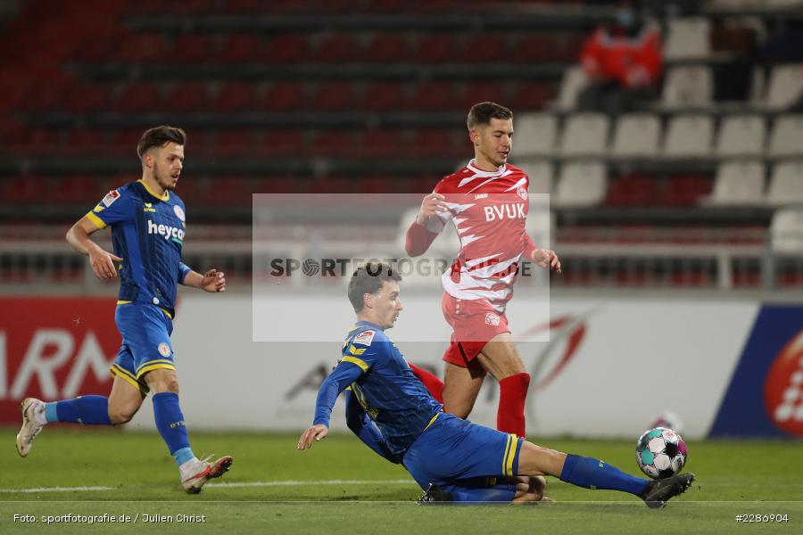 Marvin Pieringer, Dominik Wydra, FLYERALARM Arena, Würzburg, 15.01.2021, DFL, sport, action, Fussball, Deutschland, Januar 2021, Saison 2020/2021, EBS, FWK, Bundesliga, 2. Bundesliga, Eintracht Braunschweig, FC Würzburger Kickers - Bild-ID: 2286904 Marvin Pieringer, Dominik Wydra, FLYERALARM Arena, Würzburg, 15.01.2021, DFL, sport, action, Fussball, Deutschland, Januar 2021, Saison 2020/2021, EBS, FWK, Bundesliga, 2. Bundesliga, Eintracht Braunschweig, FC Würzburger Kickers - Bild-ID: 2286904