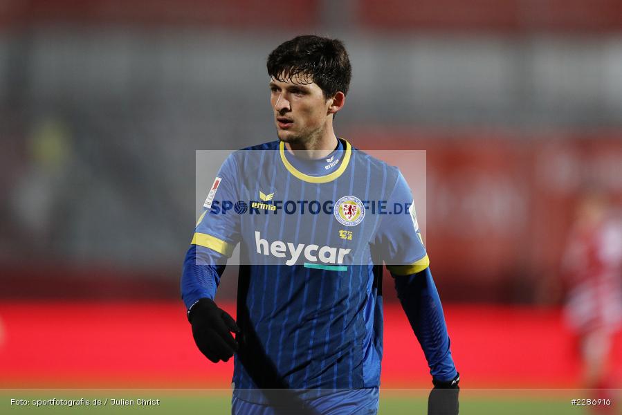 Jannis Nikolaou, FLYERALARM Arena, Würzburg, 15.01.2021, DFL, sport, action, Fussball, Deutschland, Januar 2021, Saison 2020/2021, EBS, FWK, Bundesliga, 2. Bundesliga, Eintracht Braunschweig, FC Würzburger Kickers - Bild-ID: 2286916 Jannis Nikolaou, FLYERALARM Arena, Würzburg, 15.01.2021, DFL, sport, action, Fussball, Deutschland, Januar 2021, Saison 2020/2021, EBS, FWK, Bundesliga, 2. Bundesliga, Eintracht Braunschweig, FC Würzburger Kickers - Bild-ID: 2286916