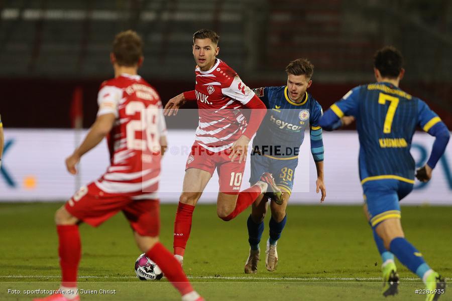 Patrick Kammerbauer, Marvin Pieringer, FLYERALARM Arena, Würzburg, 15.01.2021, DFL, sport, action, Fussball, Deutschland, Januar 2021, Saison 2020/2021, EBS, FWK, Bundesliga, 2. Bundesliga, Eintracht Braunschweig, FC Würzburger Kickers - Bild-ID: 2286935 Patrick Kammerbauer, Marvin Pieringer, FLYERALARM Arena, Würzburg, 15.01.2021, DFL, sport, action, Fussball, Deutschland, Januar 2021, Saison 2020/2021, EBS, FWK, Bundesliga, 2. Bundesliga, Eintracht Braunschweig, FC Würzburger Kickers - Bild-ID: 2286935