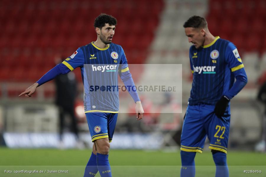 Fabio Kaufmann, FLYERALARM Arena, Würzburg, 15.01.2021, DFL, sport, action, Fussball, Deutschland, Januar 2021, Saison 2020/2021, EBS, FWK, Bundesliga, 2. Bundesliga, Eintracht Braunschweig, FC Würzburger Kickers - Bild-ID: 2286936 Fabio Kaufmann, FLYERALARM Arena, Würzburg, 15.01.2021, DFL, sport, action, Fussball, Deutschland, Januar 2021, Saison 2020/2021, EBS, FWK, Bundesliga, 2. Bundesliga, Eintracht Braunschweig, FC Würzburger Kickers - Bild-ID: 2286936