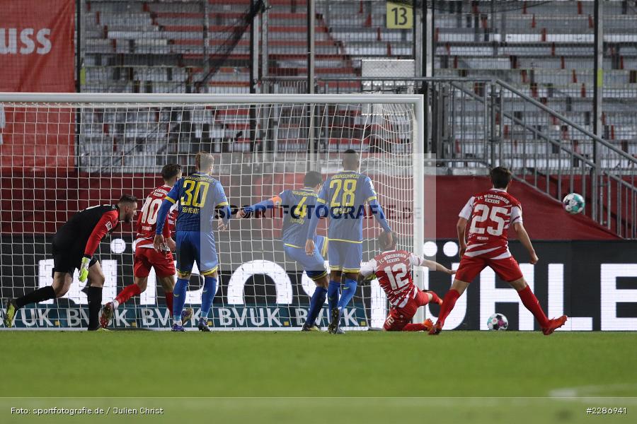 Patrick Sontheimer, Jannis Nikolaou, FLYERALARM Arena, Würzburg, 15.01.2021, DFL, sport, action, Fussball, Deutschland, Januar 2021, Saison 2020/2021, EBS, FWK, Bundesliga, 2. Bundesliga, Eintracht Braunschweig, FC Würzburger Kickers - Bild-ID: 2286941 Patrick Sontheimer, Jannis Nikolaou, FLYERALARM Arena, Würzburg, 15.01.2021, DFL, sport, action, Fussball, Deutschland, Januar 2021, Saison 2020/2021, EBS, FWK, Bundesliga, 2. Bundesliga, Eintracht Braunschweig, FC Würzburger Kickers - Bild-ID: 2286941