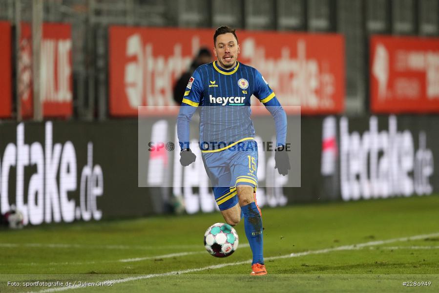 Marcel Bär, FLYERALARM Arena, Würzburg, 15.01.2021, DFL, sport, action, Fussball, Deutschland, Januar 2021, Saison 2020/2021, EBS, FWK, Bundesliga, 2. Bundesliga, Eintracht Braunschweig, FC Würzburger Kickers - Bild-ID: 2286949 Marcel Bär, FLYERALARM Arena, Würzburg, 15.01.2021, DFL, sport, action, Fussball, Deutschland, Januar 2021, Saison 2020/2021, EBS, FWK, Bundesliga, 2. Bundesliga, Eintracht Braunschweig, FC Würzburger Kickers - Bild-ID: 2286949