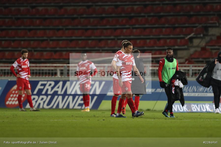 enttäuscht, Rolf Feltscher, FLYERALARM Arena, Würzburg, 15.01.2021, DFL, sport, action, Fussball, Deutschland, Januar 2021, Saison 2020/2021, EBS, FWK, Bundesliga, 2. Bundesliga, Eintracht Braunschweig, FC Würzburger Kickers - Bild-ID: 2286961 enttäuscht, Rolf Feltscher, FLYERALARM Arena, Würzburg, 15.01.2021, DFL, sport, action, Fussball, Deutschland, Januar 2021, Saison 2020/2021, EBS, FWK, Bundesliga, 2. Bundesliga, Eintracht Braunschweig, FC Würzburger Kickers - Bild-ID: 2286961