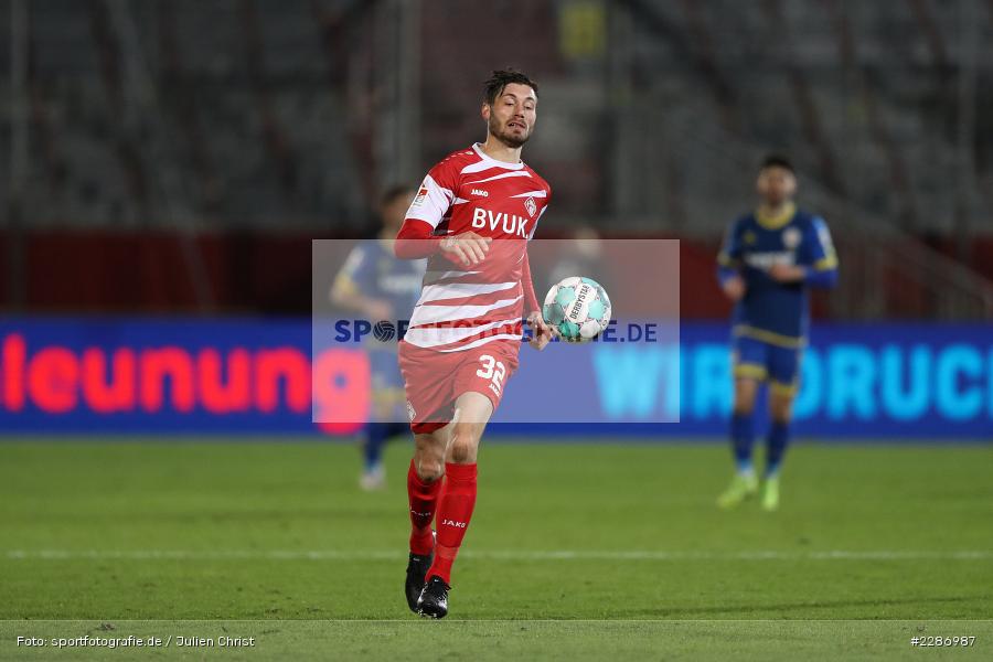 Christian Strohdiek, FLYERALARM Arena, Würzburg, 15.01.2021, DFL, sport, action, Fussball, Deutschland, Januar 2021, Saison 2020/2021, EBS, FWK, Bundesliga, 2. Bundesliga, Eintracht Braunschweig, FC Würzburger Kickers - Bild-ID: 2286987 Christian Strohdiek, FLYERALARM Arena, Würzburg, 15.01.2021, DFL, sport, action, Fussball, Deutschland, Januar 2021, Saison 2020/2021, EBS, FWK, Bundesliga, 2. Bundesliga, Eintracht Braunschweig, FC Würzburger Kickers - Bild-ID: 2286987