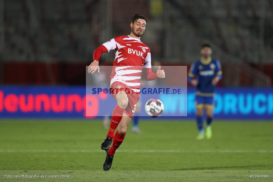Christian Strohdiek, FLYERALARM Arena, Würzburg, 15.01.2021, DFL, sport, action, Fussball, Deutschland, Januar 2021, Saison 2020/2021, EBS, FWK, Bundesliga, 2. Bundesliga, Eintracht Braunschweig, FC Würzburger Kickers - Bild-ID: 2286988 Christian Strohdiek, FLYERALARM Arena, Würzburg, 15.01.2021, DFL, sport, action, Fussball, Deutschland, Januar 2021, Saison 2020/2021, EBS, FWK, Bundesliga, 2. Bundesliga, Eintracht Braunschweig, FC Würzburger Kickers - Bild-ID: 2286988