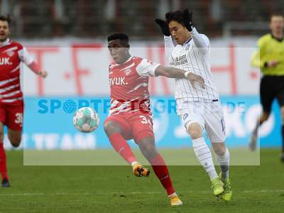 Fotos von FC Würzburger Kickers - Karlsruher SC auf sportfotografie.de