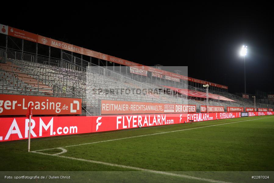 Flutlicht, FLYERALARM Arena, Würzburg, 17.01.2021, DFL, sport, action, Fussball, Deutschland, Januar 2021, Saison 2020/2021, EBS, FWK, Bundesliga, 2. Bundesliga, Eintracht Braunschweig, FC Würzburger Kickers - Bild-ID: 2287024