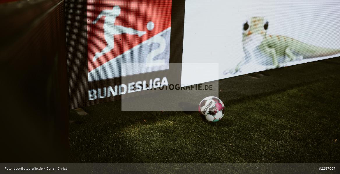 LED, Bande, Symbolbild, Flutlicht, FLYERALARM Arena, Würzburg, 17.01.2021, DFL, sport, action, Fussball, Deutschland, Januar 2021, Saison 2020/2021, EBS, FWK, Bundesliga, 2. Bundesliga, Eintracht Braunschweig, FC Würzburger Kickers - Bild-ID: 2287027 LED, Bande, Symbolbild, Flutlicht, FLYERALARM Arena, Würzburg, 17.01.2021, DFL, sport, action, Fussball, Deutschland, Januar 2021, Saison 2020/2021, EBS, FWK, Bundesliga, 2. Bundesliga, Eintracht Braunschweig, FC Würzburger Kickers - Bild-ID: 2287027