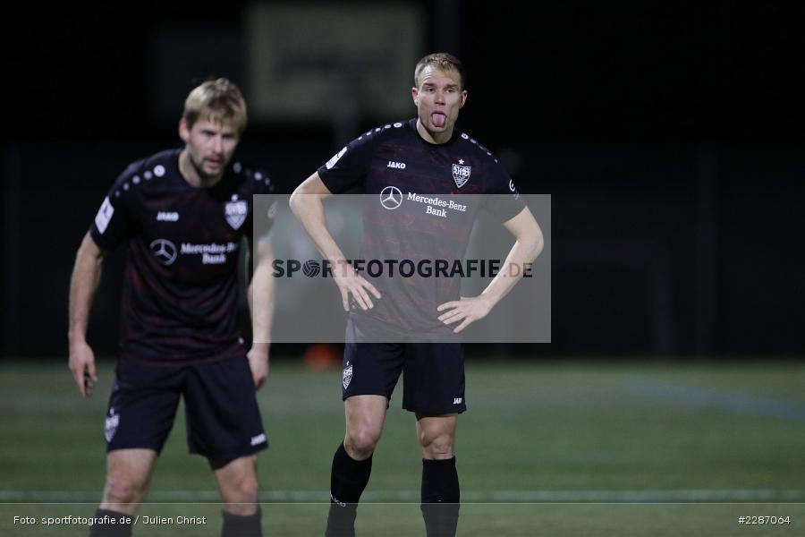 Zunge raus, Puste, Holger Badstuber, Städtisches Stadion am Prischoß, Alzenau, 19.01.2021, sport, action, Fussball, Deutschland, Januar 2021, Saison 2020/2021, VFB, FCB, Regionalliga Südwest, Regionalliga, VfB Stuttgart II, FC Bayern Alzenau - Bild-ID: 2287064