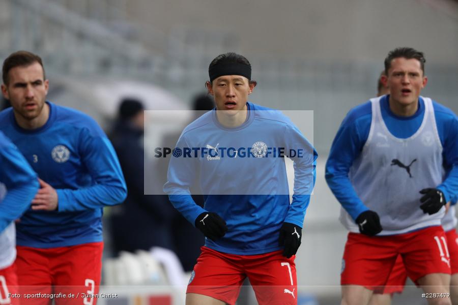Fabian Reese, Marco Komenda, Jae-sung Lee, Merck-Stadion, Darmstadt, 24.01.2021, DFL, sport, action, Fussball, Deutschland, Januar 2021, Saison 2020/2021, KSV, D98, Bundesliga, 2. Bundesliga, Holstein Kiel, SV Darmstadt 98 - Bild-ID: 2287479