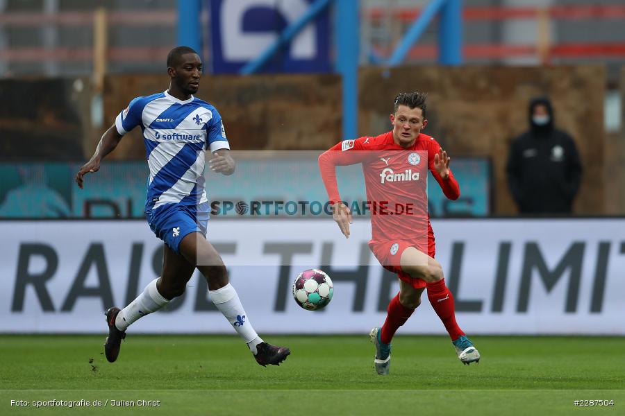 Fabian Reese, Patric Pfeiffer, Merck-Stadion, Darmstadt, 24.01.2021, DFL, sport, action, Fussball, Deutschland, Januar 2021, Saison 2020/2021, KSV, D98, Bundesliga, 2. Bundesliga, Holstein Kiel, SV Darmstadt 98 - Bild-ID: 2287504 Fabian Reese, Patric Pfeiffer, Merck-Stadion, Darmstadt, 24.01.2021, DFL, sport, action, Fussball, Deutschland, Januar 2021, Saison 2020/2021, KSV, D98, Bundesliga, 2. Bundesliga, Holstein Kiel, SV Darmstadt 98 - Bild-ID: 2287504