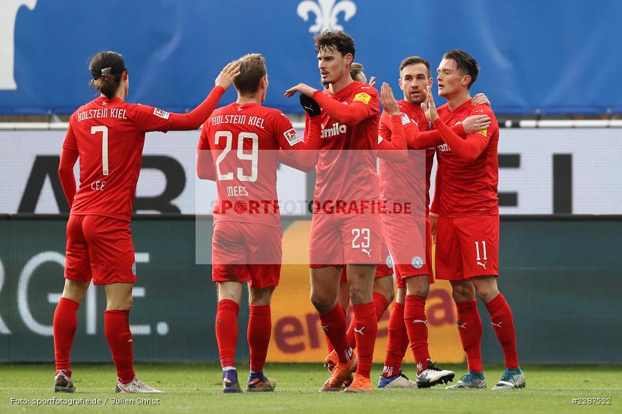 Emotionen, Torjubel, Janni Serra, Joshua Mees, Jae-sung Lee, Fabian Reese, Merck-Stadion, Darmstadt, 24.01.2021, DFL, sport, action, Fussball, Deutschland, Januar 2021, Saison 2020/2021, KSV, D98, Bundesliga, 2. Bundesliga, Holstein Kiel, SV Darmstadt 98 - Bild-ID: 2287522 Emotionen, Torjubel, Janni Serra, Joshua Mees, Jae-sung Lee, Fabian Reese, Merck-Stadion, Darmstadt, 24.01.2021, DFL, sport, action, Fussball, Deutschland, Januar 2021, Saison 2020/2021, KSV, D98, Bundesliga, 2. Bundesliga, Holstein Kiel, SV Darmstadt 98 - Bild-ID: 2287522