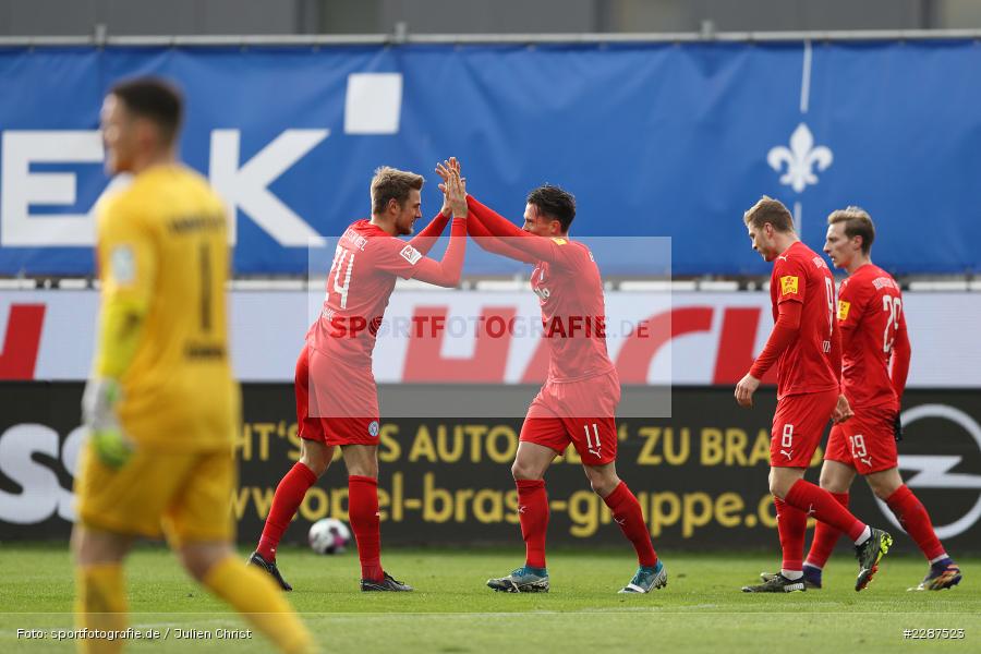 Hauke Wahl, Tor, Emotionen, Torwart Marcel Schuhen, Torjubel, Fabian Reese, Merck-Stadion, Darmstadt, 24.01.2021, DFL, sport, action, Fussball, Deutschland, Januar 2021, Saison 2020/2021, KSV, D98, Bundesliga, 2. Bundesliga, Holstein Kiel, SV Darmstadt 98 - Bild-ID: 2287523