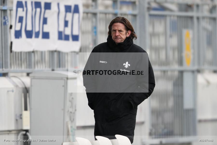 Carsten Wehlmann, Merck-Stadion, Darmstadt, 24.01.2021, DFL, sport, action, Fussball, Deutschland, Januar 2021, Saison 2020/2021, KSV, D98, Bundesliga, 2. Bundesliga, Holstein Kiel, SV Darmstadt 98 - Bild-ID: 2287662 Carsten Wehlmann, Merck-Stadion, Darmstadt, 24.01.2021, DFL, sport, action, Fussball, Deutschland, Januar 2021, Saison 2020/2021, KSV, D98, Bundesliga, 2. Bundesliga, Holstein Kiel, SV Darmstadt 98 - Bild-ID: 2287662
