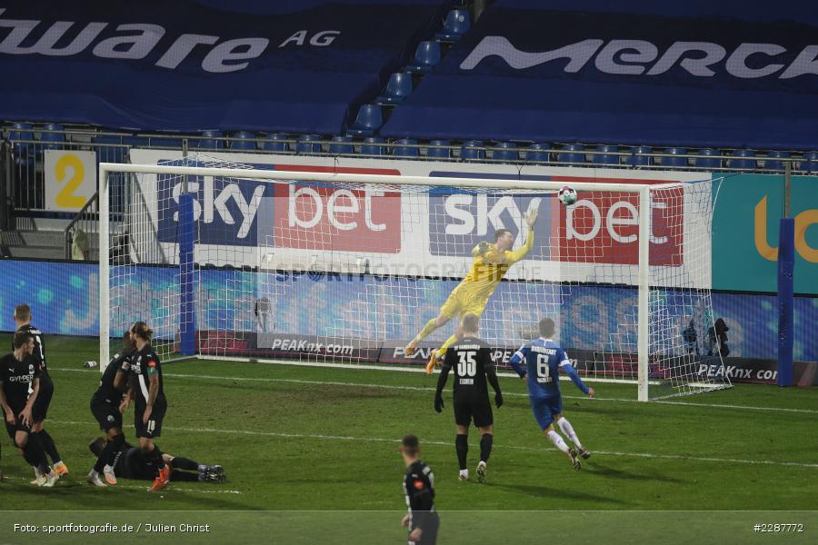 Freistoß, Stefanos Kapino, Fabian Schnellhardt, Merck-Stadion, Darmstadt, 27.01.2021, DFL, sport, action, Fussball, Deutschland, Januar 2021, Saison 2020/2021, SVS, D98, Bundesliga, 2. Bundesliga, SV Sandhausen, SV Darmstadt 98 - Bild-ID: 2287772 Freistoß, Stefanos Kapino, Fabian Schnellhardt, Merck-Stadion, Darmstadt, 27.01.2021, DFL, sport, action, Fussball, Deutschland, Januar 2021, Saison 2020/2021, SVS, D98, Bundesliga, 2. Bundesliga, SV Sandhausen, SV Darmstadt 98 - Bild-ID: 2287772