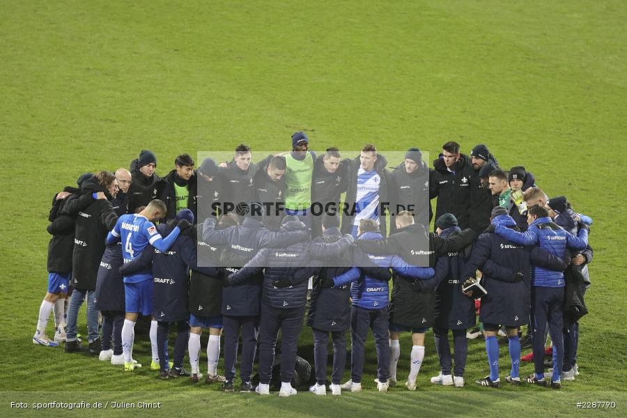 Mannschaftskreis, Merck-Stadion, Darmstadt, 27.01.2021, DFL, sport, action, Fussball, Deutschland, Januar 2021, Saison 2020/2021, SVS, D98, Bundesliga, 2. Bundesliga, SV Sandhausen, SV Darmstadt 98 - Bild-ID: 2287790 Mannschaftskreis, Merck-Stadion, Darmstadt, 27.01.2021, DFL, sport, action, Fussball, Deutschland, Januar 2021, Saison 2020/2021, SVS, D98, Bundesliga, 2. Bundesliga, SV Sandhausen, SV Darmstadt 98 - Bild-ID: 2287790