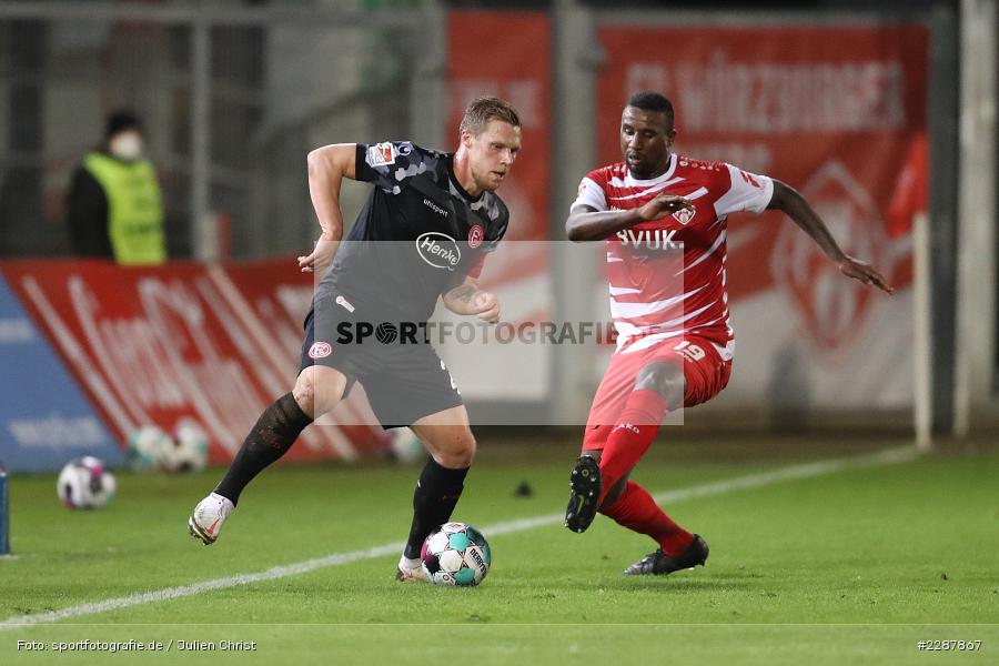 Douglas Franco Teixeira, Rouwen Hennings, FLYERALARM Arena, Würzburg, 29.01.2021, DFL, sport, action, Fussball, Deutschland, Januar 2021, Saison 2020/2021, F95, FWK, Bundesliga, 2. Bundesliga, Fortuna Düsseldorf, FC Würzburger Kickers - Bild-ID: 2287867