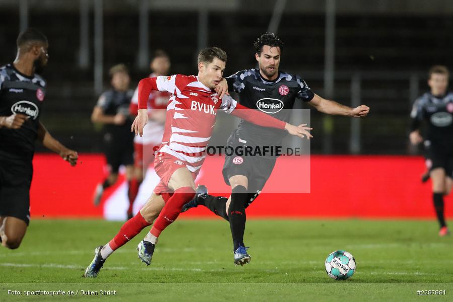 Luka Krajnc, Marvin Pieringer, FLYERALARM Arena, Würzburg, 29.01.2021, DFL, sport, action, Fussball, Deutschland, Januar 2021, Saison 2020/2021, F95, FWK, Bundesliga, 2. Bundesliga, Fortuna Düsseldorf, FC Würzburger Kickers - Bild-ID: 2287881