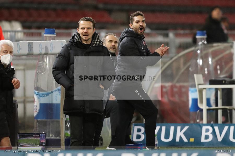 klatschen, Anfeuern, Philipp Eckart, Sebastian Schuppan, FLYERALARM Arena, Würzburg, 29.01.2021, DFL, sport, action, Fussball, Deutschland, Januar 2021, Saison 2020/2021, F95, FWK, Bundesliga, 2. Bundesliga, Fortuna Düsseldorf, FC Würzburger Kickers - Bild-ID: 2287980 klatschen, Anfeuern, Philipp Eckart, Sebastian Schuppan, FLYERALARM Arena, Würzburg, 29.01.2021, DFL, sport, action, Fussball, Deutschland, Januar 2021, Saison 2020/2021, F95, FWK, Bundesliga, 2. Bundesliga, Fortuna Düsseldorf, FC Würzburger Kickers - Bild-ID: 2287980