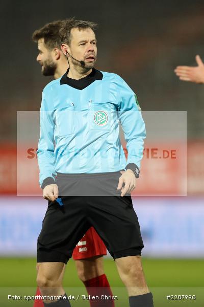 Schiedsrichter, Markus Schmidt, FLYERALARM Arena, Würzburg, 29.01.2021, DFL, sport, action, Fussball, Deutschland, Januar 2021, Saison 2020/2021, F95, FWK, Bundesliga, 2. Bundesliga, Fortuna Düsseldorf, FC Würzburger Kickers - Bild-ID: 2287990 Schiedsrichter, Markus Schmidt, FLYERALARM Arena, Würzburg, 29.01.2021, DFL, sport, action, Fussball, Deutschland, Januar 2021, Saison 2020/2021, F95, FWK, Bundesliga, 2. Bundesliga, Fortuna Düsseldorf, FC Würzburger Kickers - Bild-ID: 2287990
