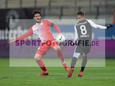 Fotos von Kickers Offenbach - SV 07 Elversberg auf sportfotografie.de