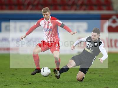 Fotos von Kickers Offenbach - SV 07 Elversberg auf sportfotografie.de