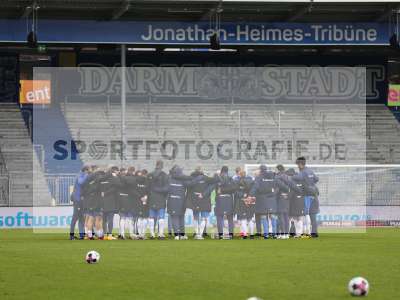 Fotos von SV Darmstadt 98 - Holstein Kiel auf sportfotografie.de