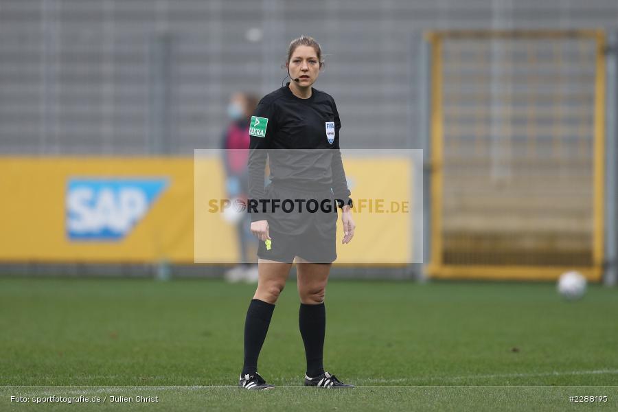 Schiedsrichter, Karoline Wacker, Dietmar-Hopp-Stadion, Sinsheim, 07.02.2021, DFL, sport, action, Fussball, Deutschland, Februar 2021, Saison 2020/2021, B04, TSG, Bundesliga, FLYERALARM Frauen-Bundesliga, Frauen, FFBL, Bayer 04 Leverkusen, TSG 1899 Hoffenheim - Bild-ID: 2288195